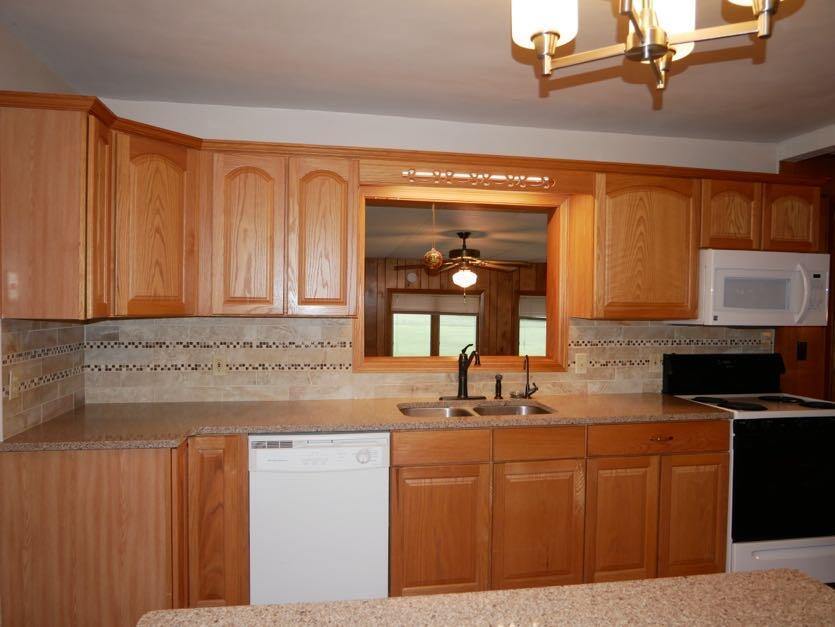 12589 Perry Road, Battle Creek, MI 49015