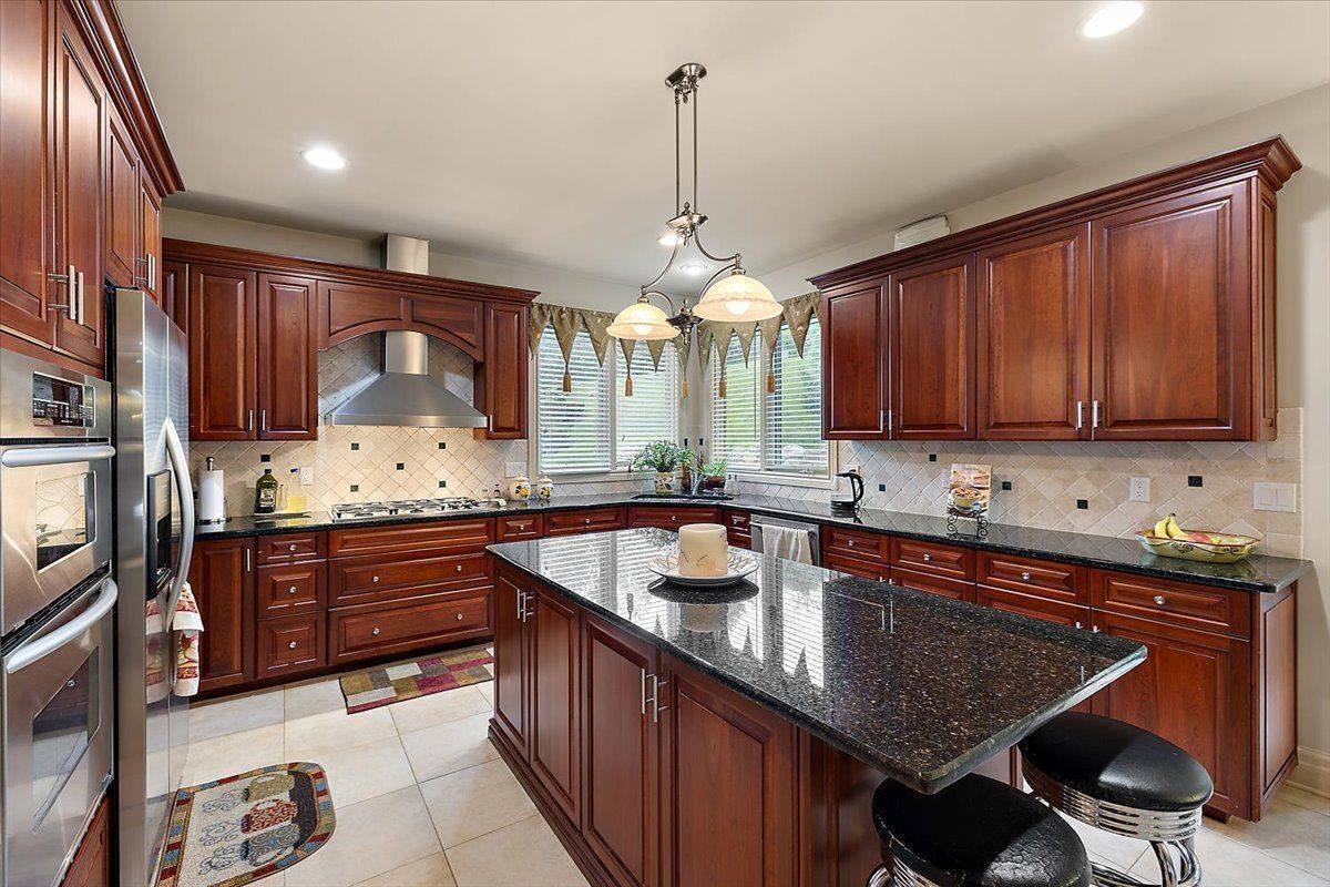 18730 Marble Head Drive, NorthvilleTownship_Wayne, MI 48168