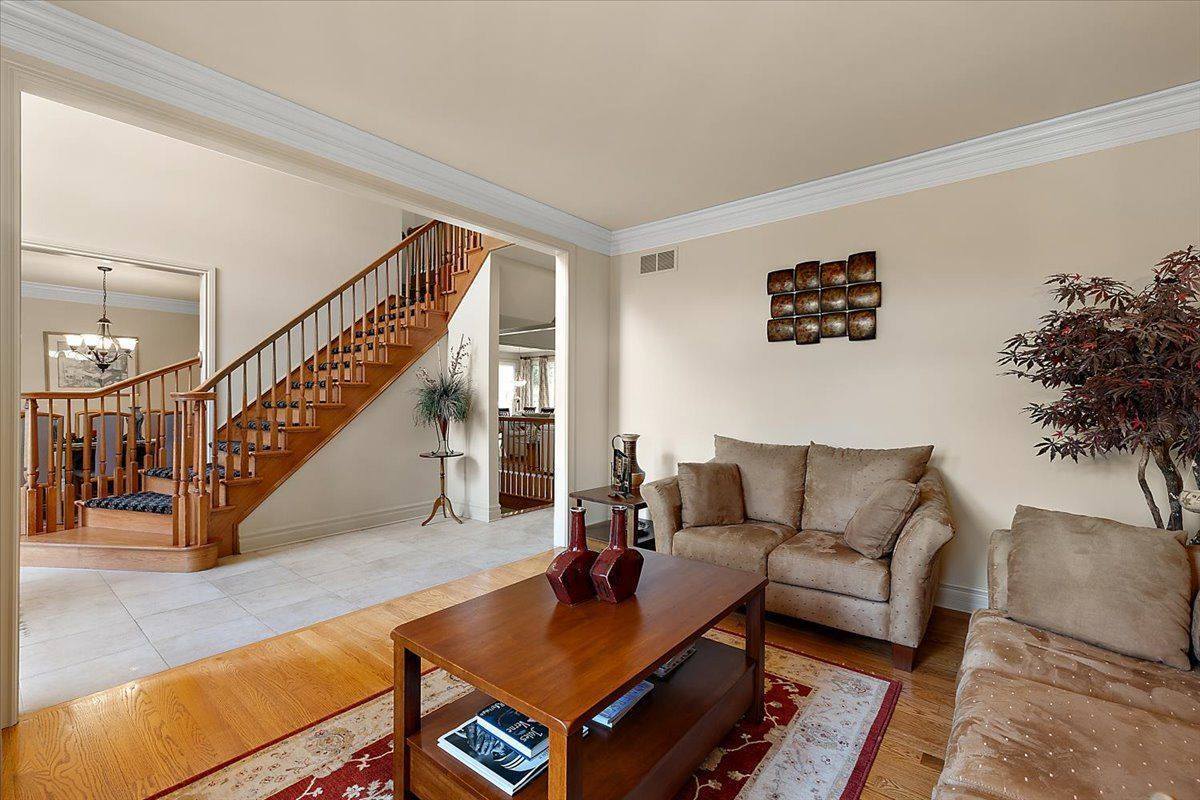 18730 Marble Head Drive, NorthvilleTownship_Wayne, MI 48168