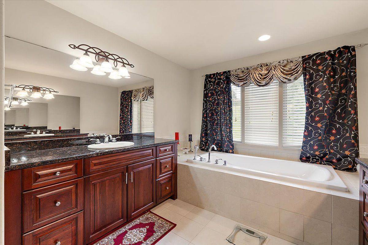 18730 Marble Head Drive, NorthvilleTownship_Wayne, MI 48168