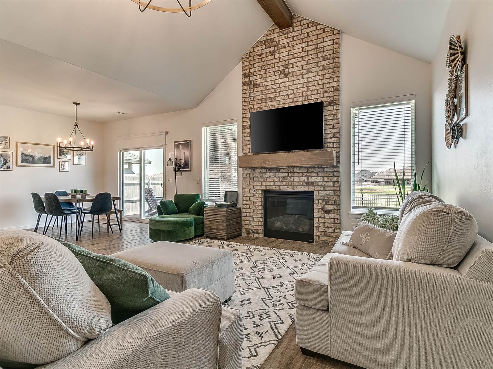 18516 Autumn Grove Dr., Edmond, OK 73012