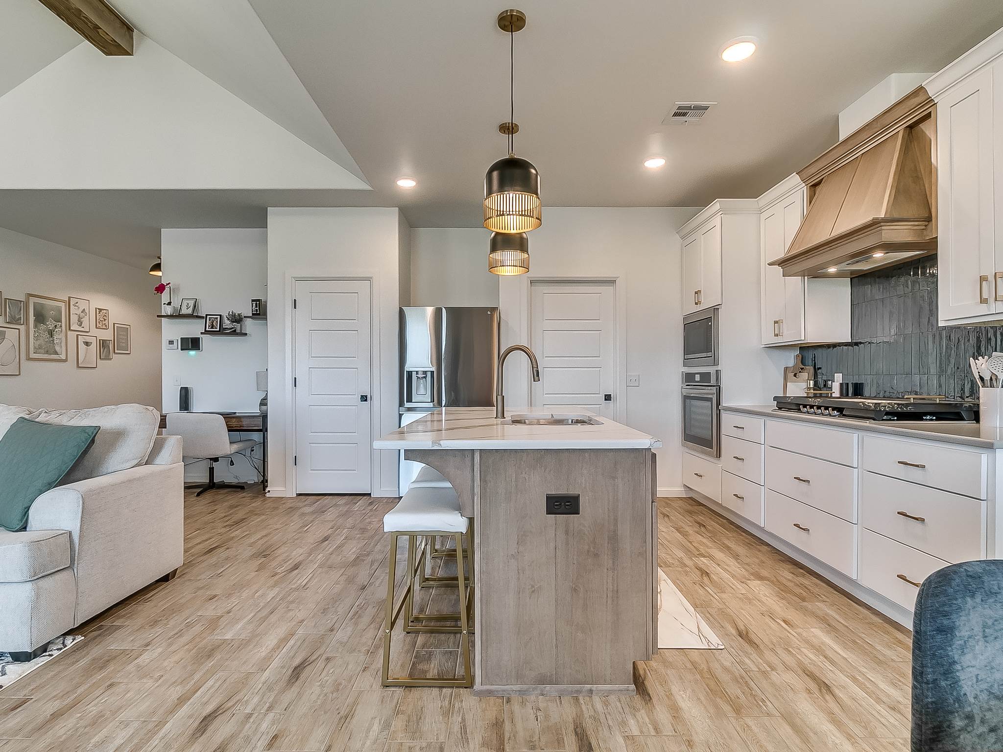 18516 Autumn Grove Dr., Edmond, OK 73012