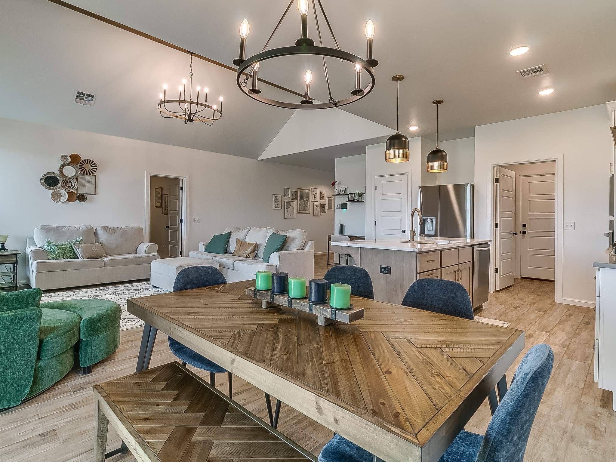 18516 Autumn Grove Dr., Edmond, OK 73012