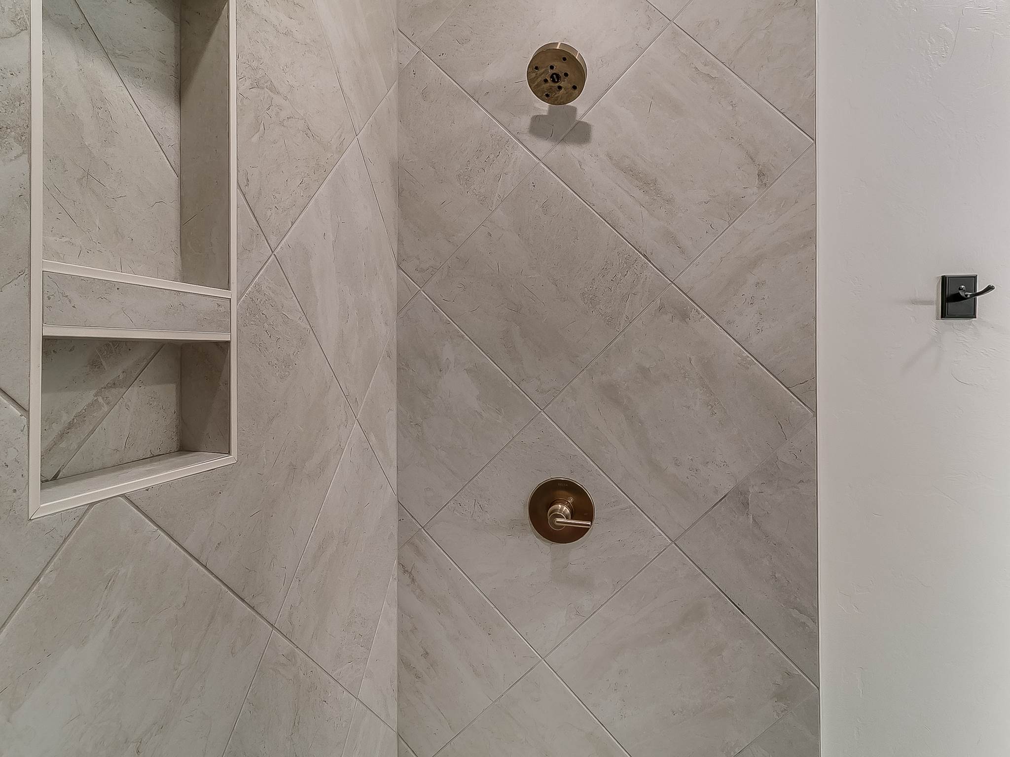 18516 Autumn Grove Dr., Edmond, OK 73012