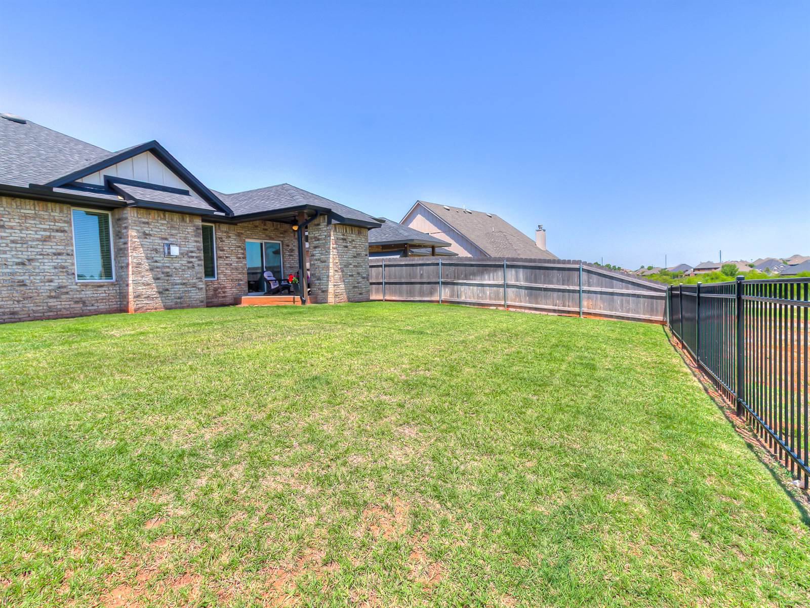 18516 Autumn Grove Dr., Edmond, OK 73012