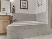 18516 Autumn Grove Dr., Edmond, OK 73012