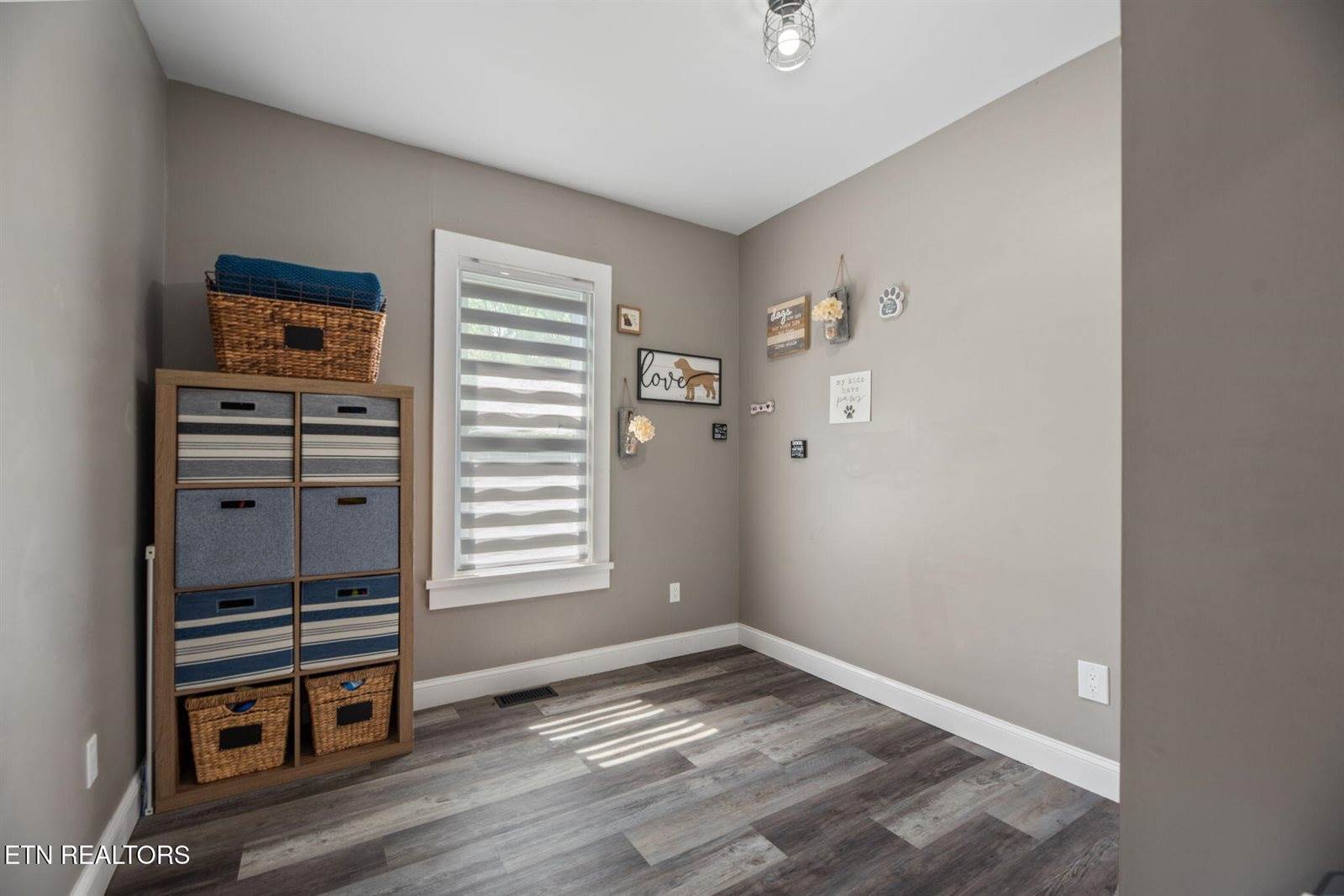 707 Front St, Maryville, TN 37804