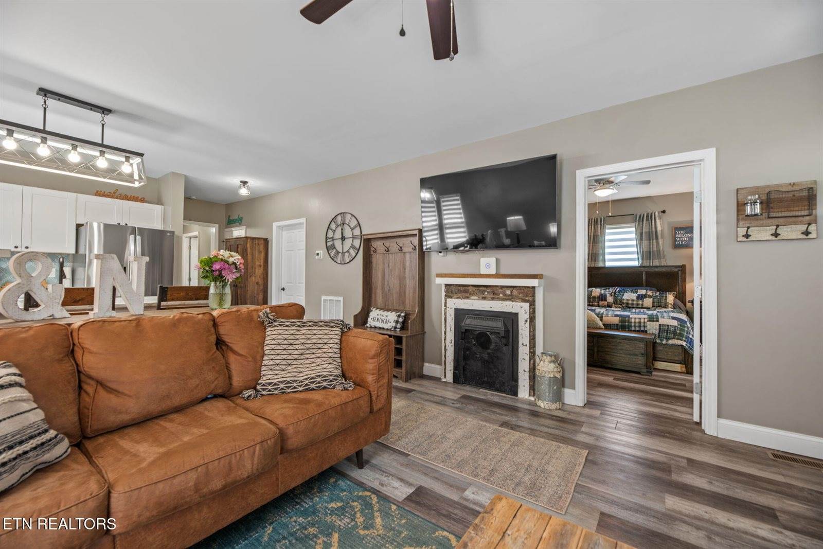 707 Front St, Maryville, TN 37804