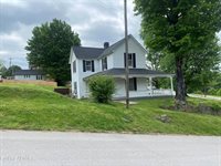 310 Hickory St, Harriman, TN 37748