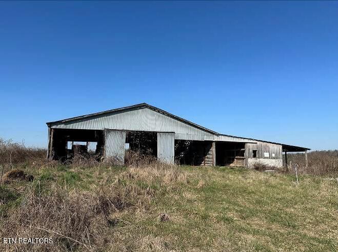 174 Stanley Bates Rd, Lancing, TN 37770