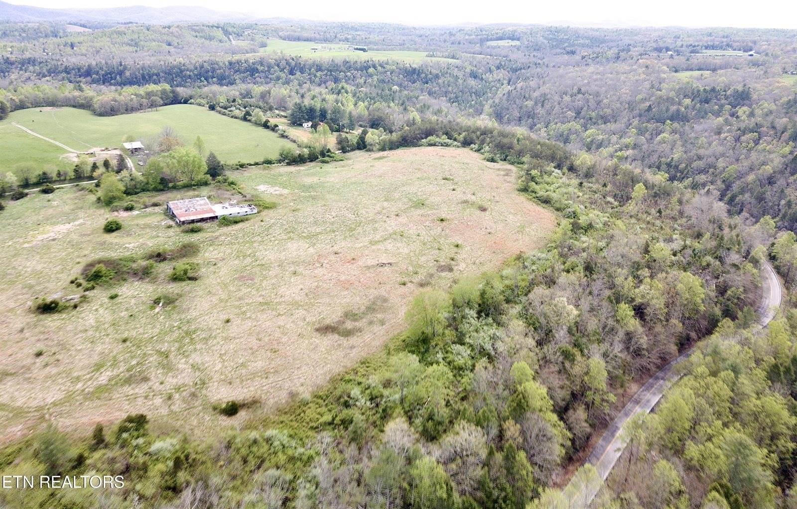 174 Stanley Bates Rd, Lancing, TN 37770