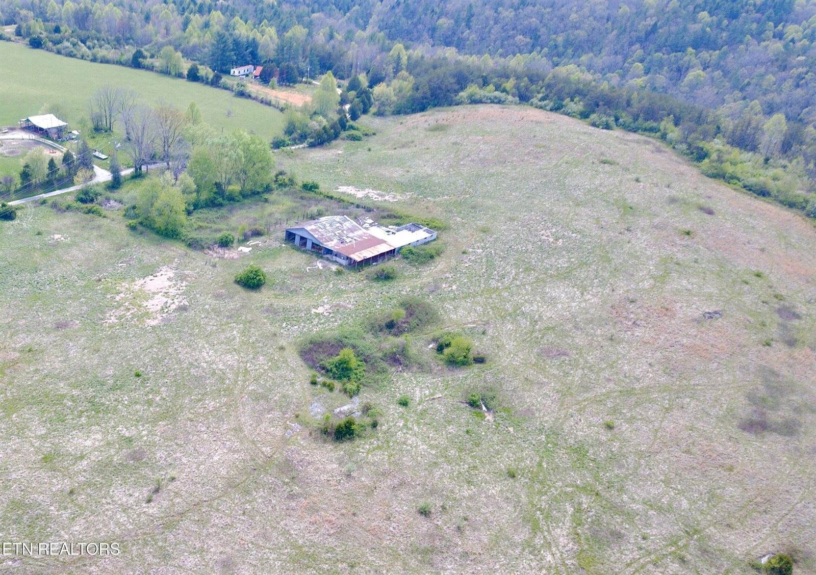 174 Stanley Bates Rd, Lancing, TN 37770