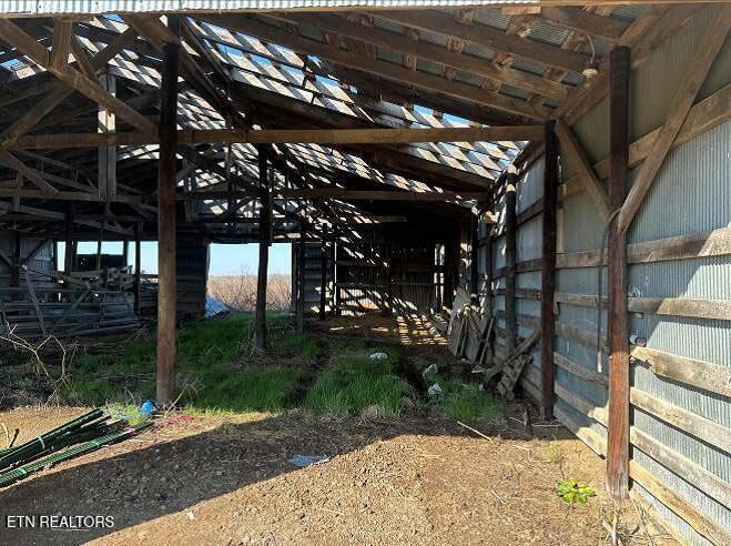 174 Stanley Bates Rd, Lancing, TN 37770