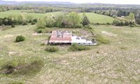 174 Stanley Bates Rd, Lancing, TN 37770