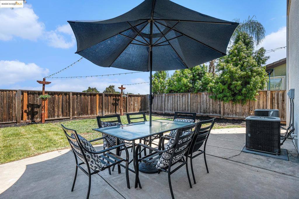 583 Sawgrass Way, Oakley, CA 94561