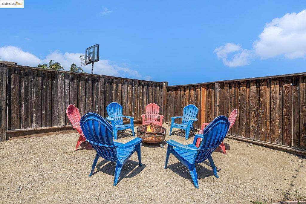 583 Sawgrass Way, Oakley, CA 94561