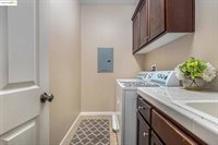 583 Sawgrass Way, Oakley, CA 94561