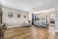 583 Sawgrass Way, Oakley, CA 94561