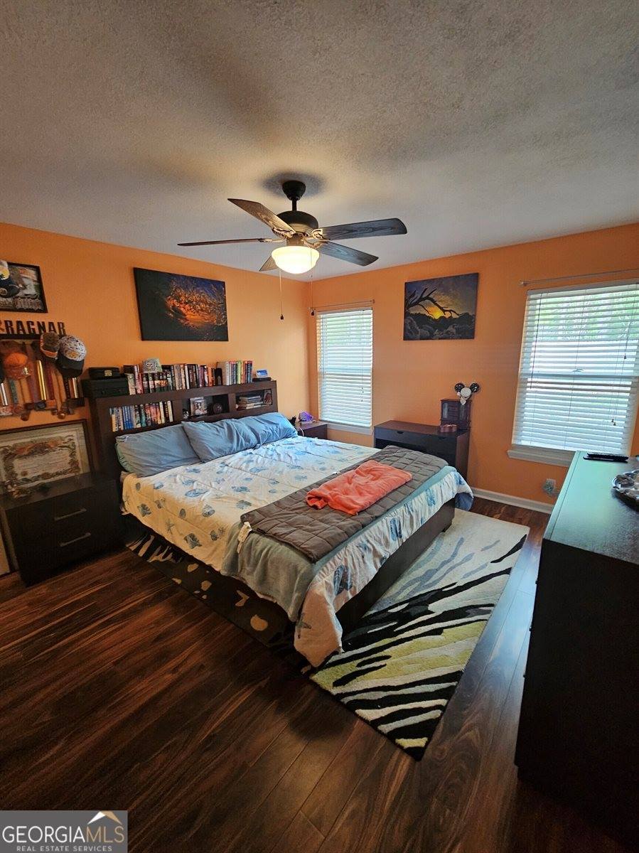 208 North Woodvalley Drive, Kingsland, GA 31548