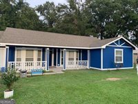 208 North Woodvalley Drive, Kingsland, GA 31548