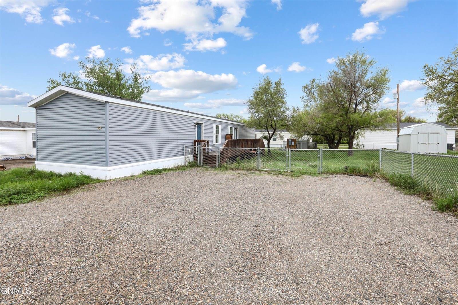 1429 47th Street West, Williston, ND 58801