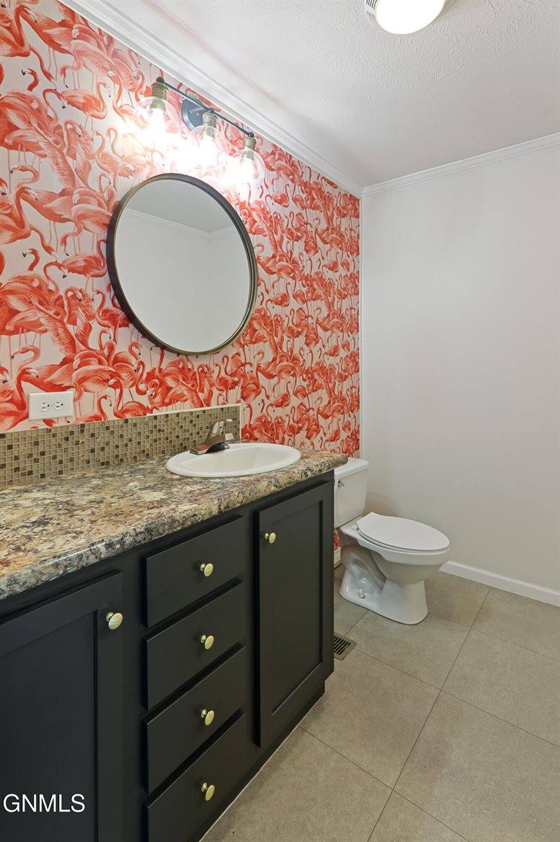 1429 47th Street West, Williston, ND 58801