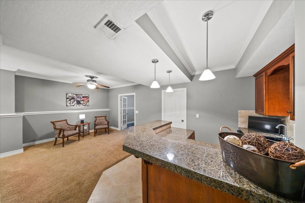 13106 W 125th Terrace, Overland Park, KS 66213