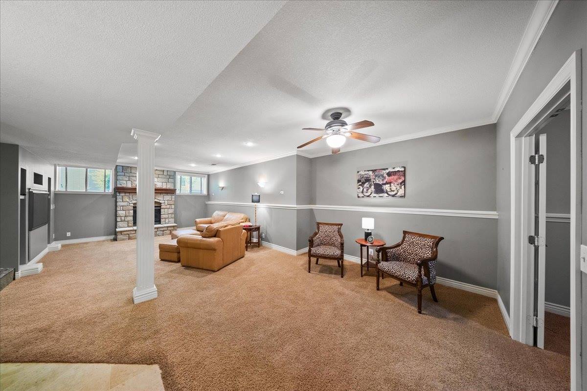 13106 W 125th Terrace, Overland Park, KS 66213