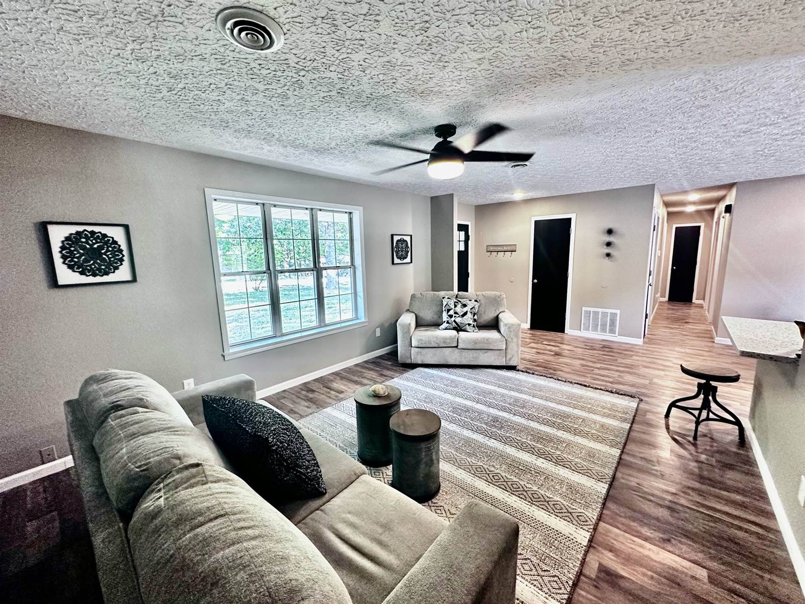 16646 Hardwood Lane, Saint Robert, MO 65584