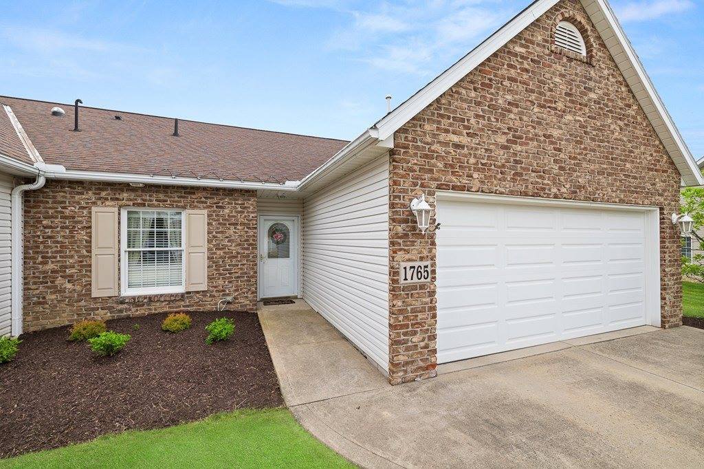 1765 Pinebrook Court, Ashland, OH 44805