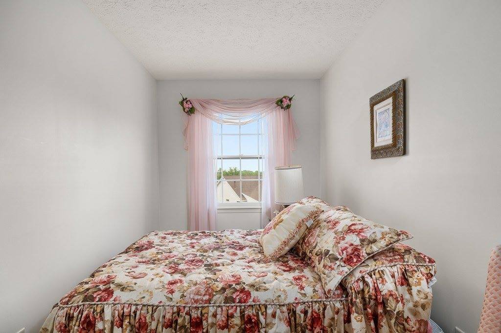 1765 Pinebrook Court, Ashland, OH 44805