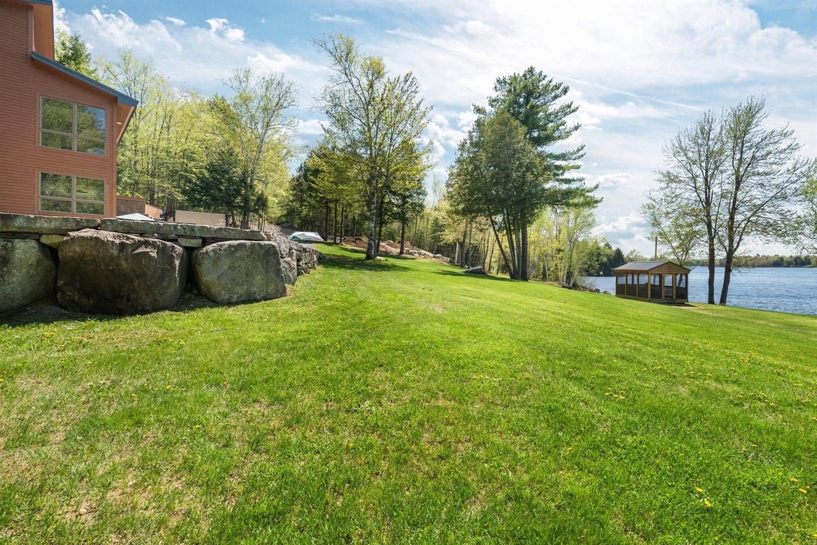 36 Sunset Drive, Saint Albans, ME 04971