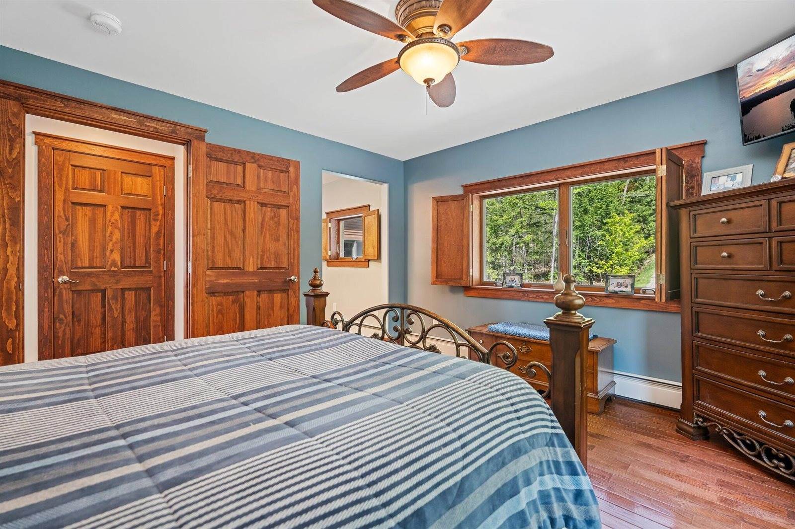 36 Sunset Drive, Saint Albans, ME 04971