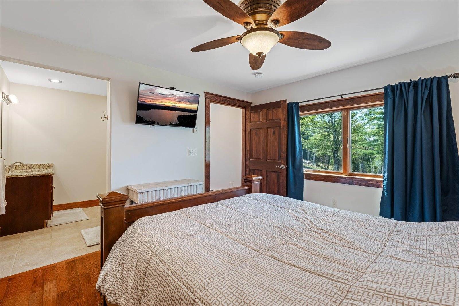 36 Sunset Drive, Saint Albans, ME 04971