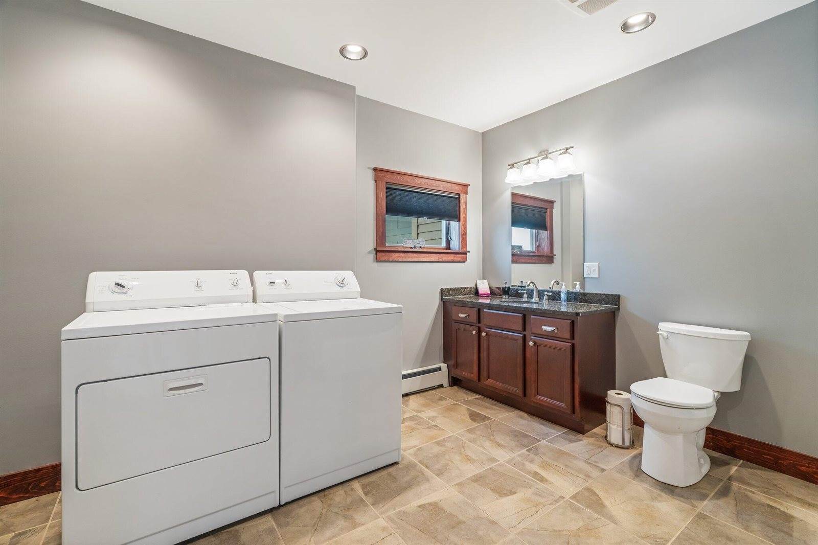 36 Sunset Drive, Saint Albans, ME 04971