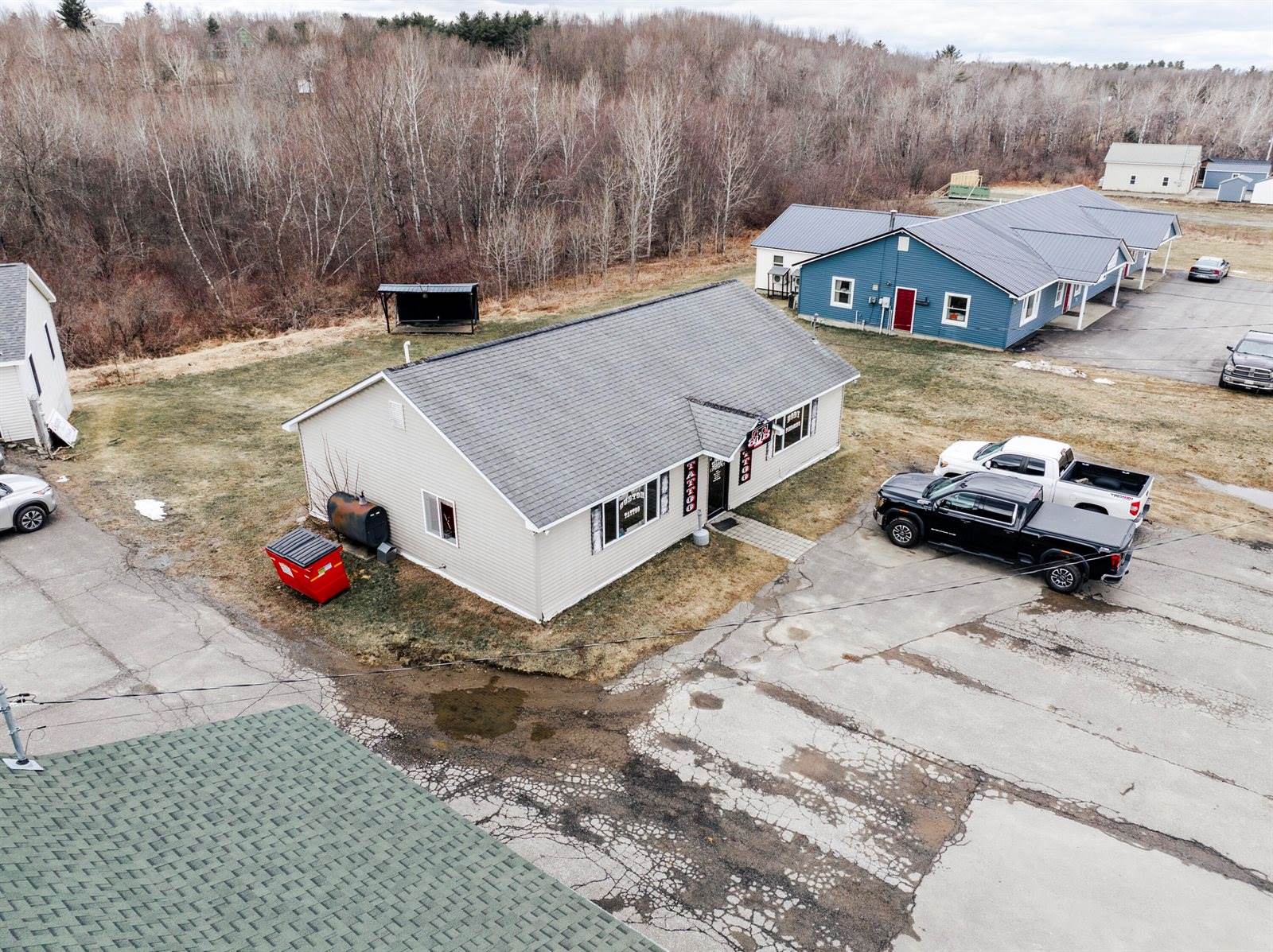 262 Moosehead Trail, Newport, ME 04953