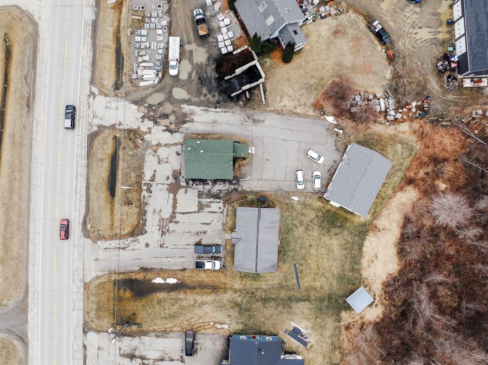 262 Moosehead Trail, Newport, ME 04953