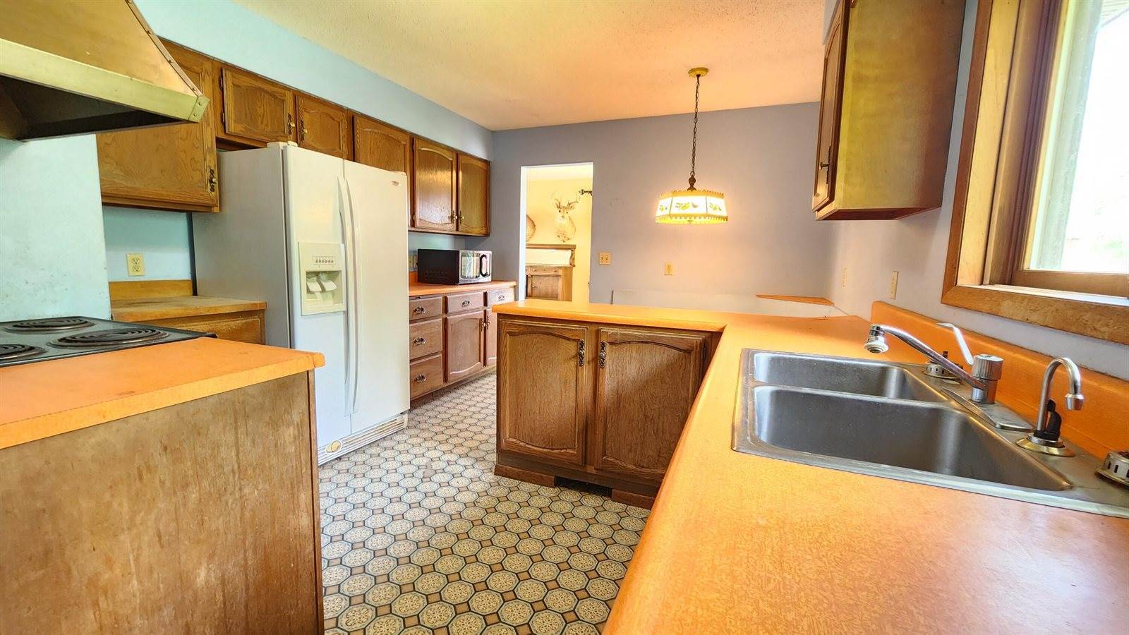 9182 State Highway 27, Sparta, WI 54656