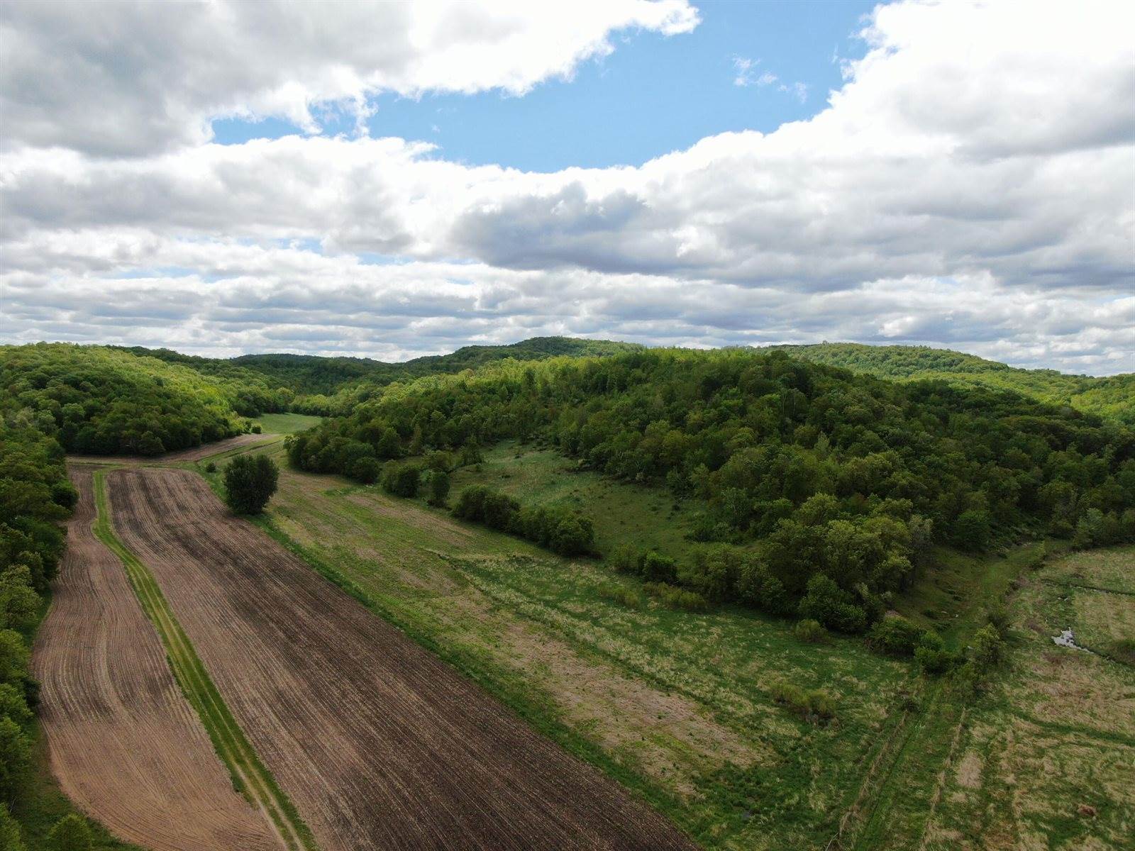 9182 State Highway 27, Sparta, WI 54656