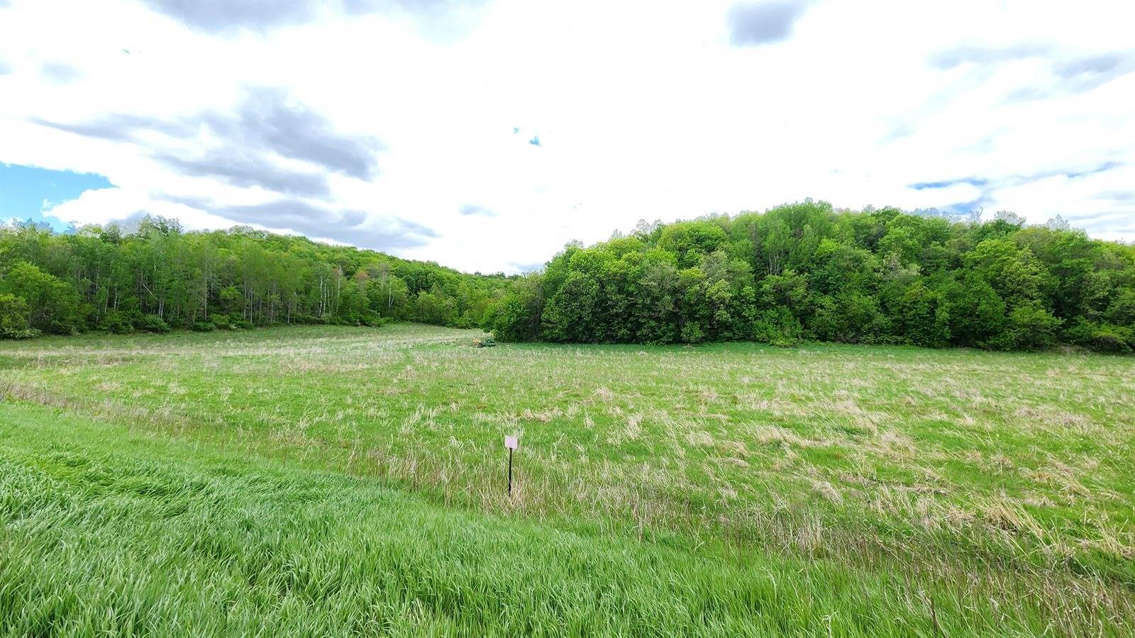 9182 State Highway 27, Sparta, WI 54656