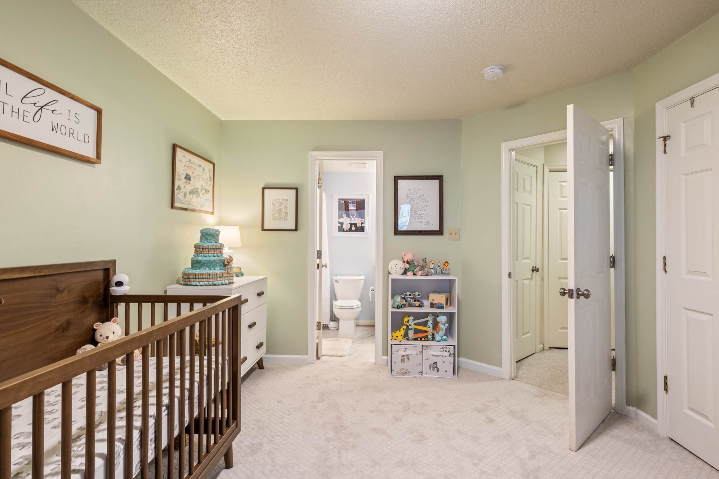 571 Seahorse Run, Chesapeake, VA 23320