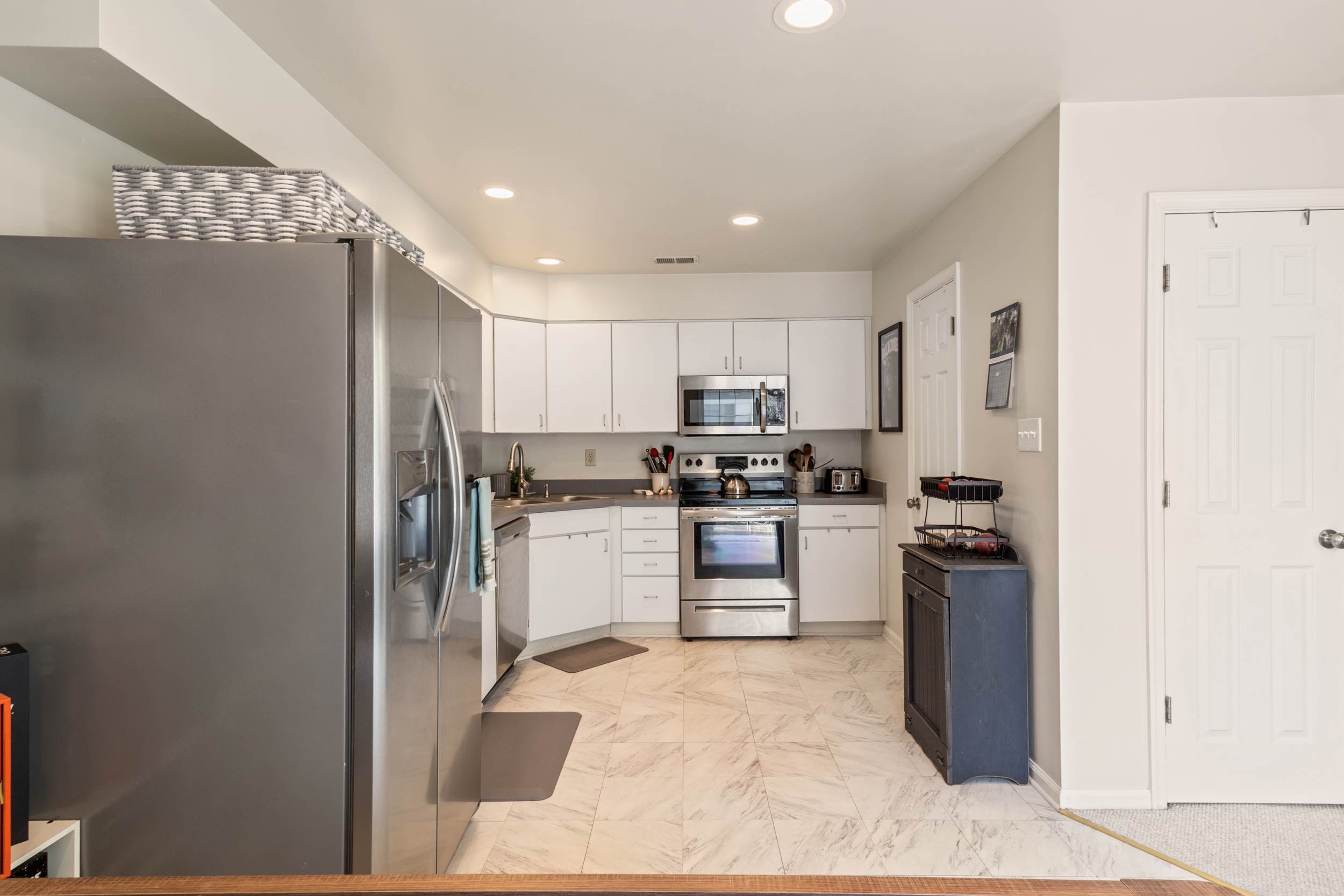 571 Seahorse Run, Chesapeake, VA 23320