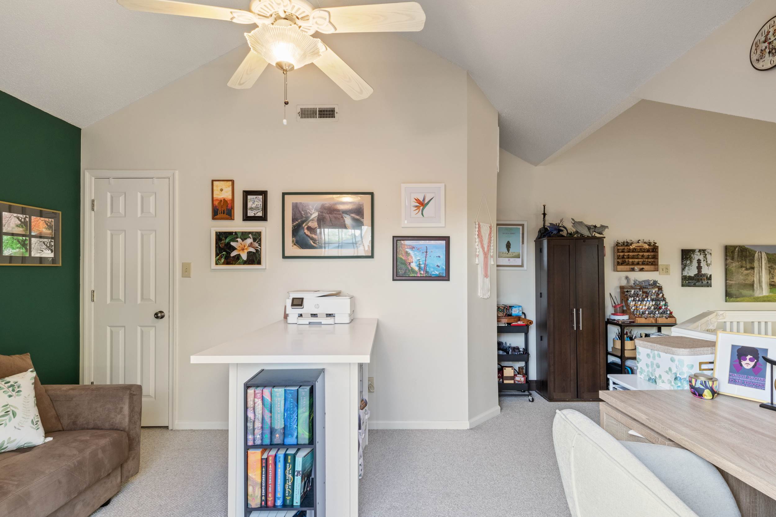 571 Seahorse Run, Chesapeake, VA 23320