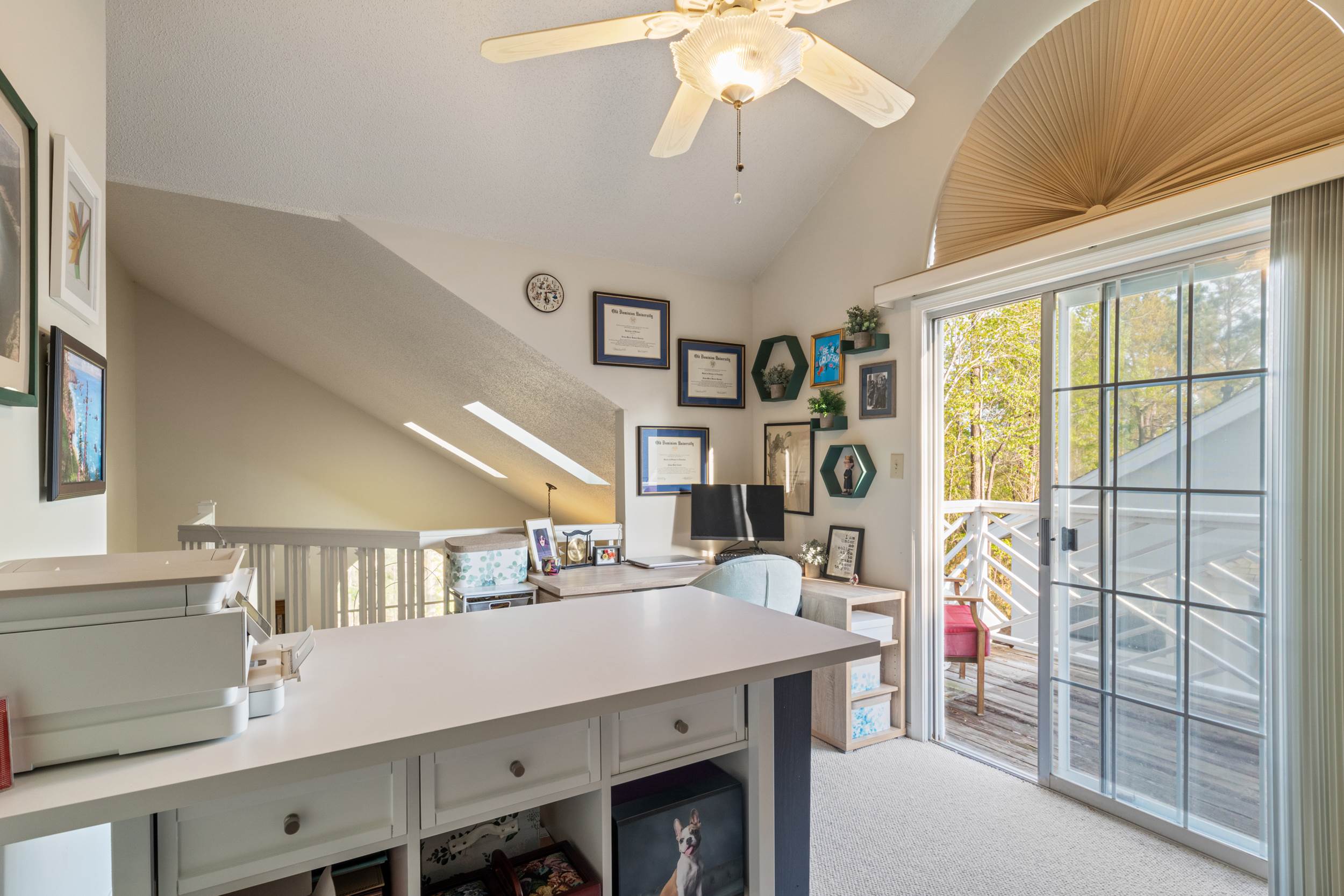 571 Seahorse Run, Chesapeake, VA 23320