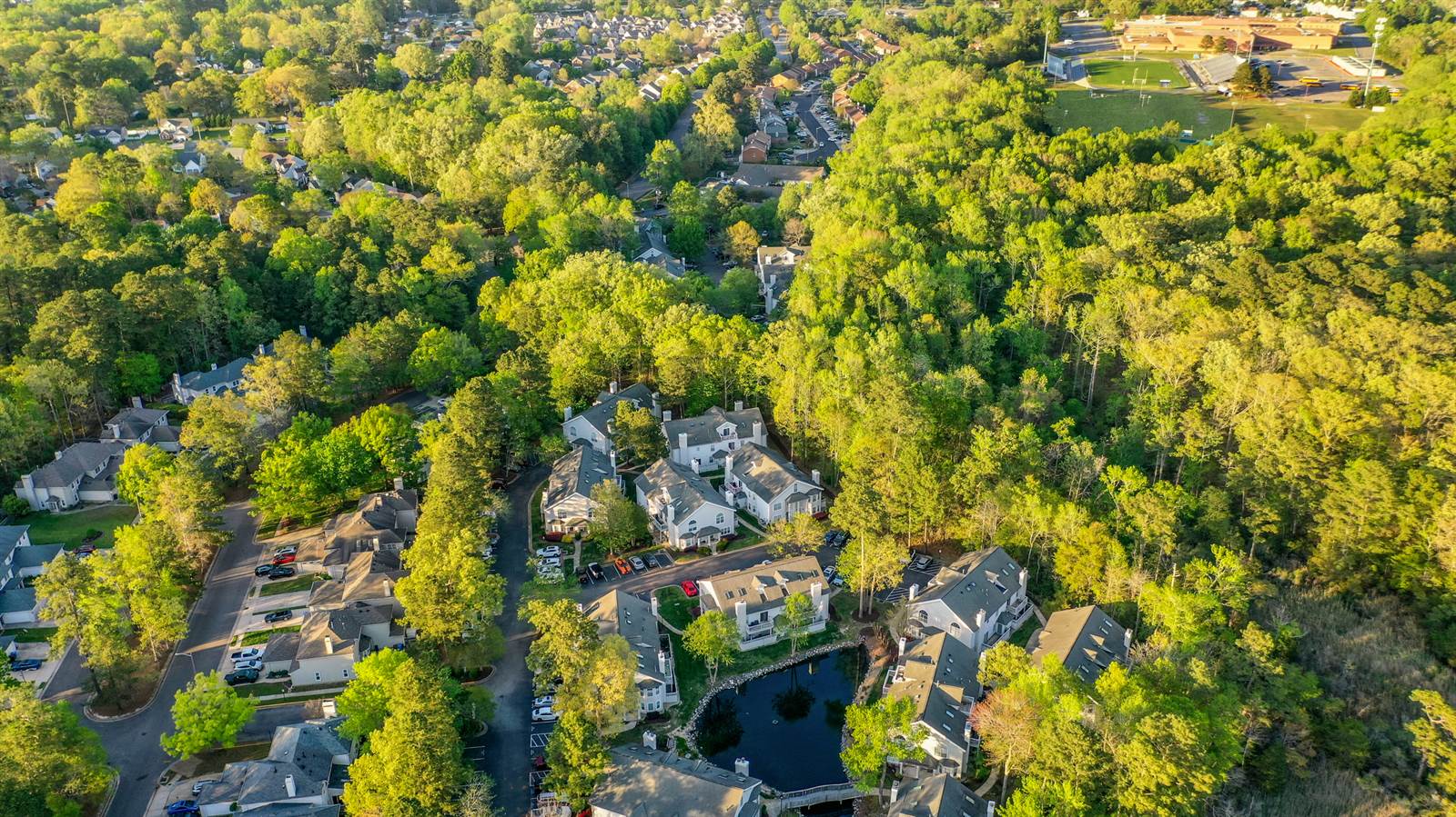 571 Seahorse Run, Chesapeake, VA 23320