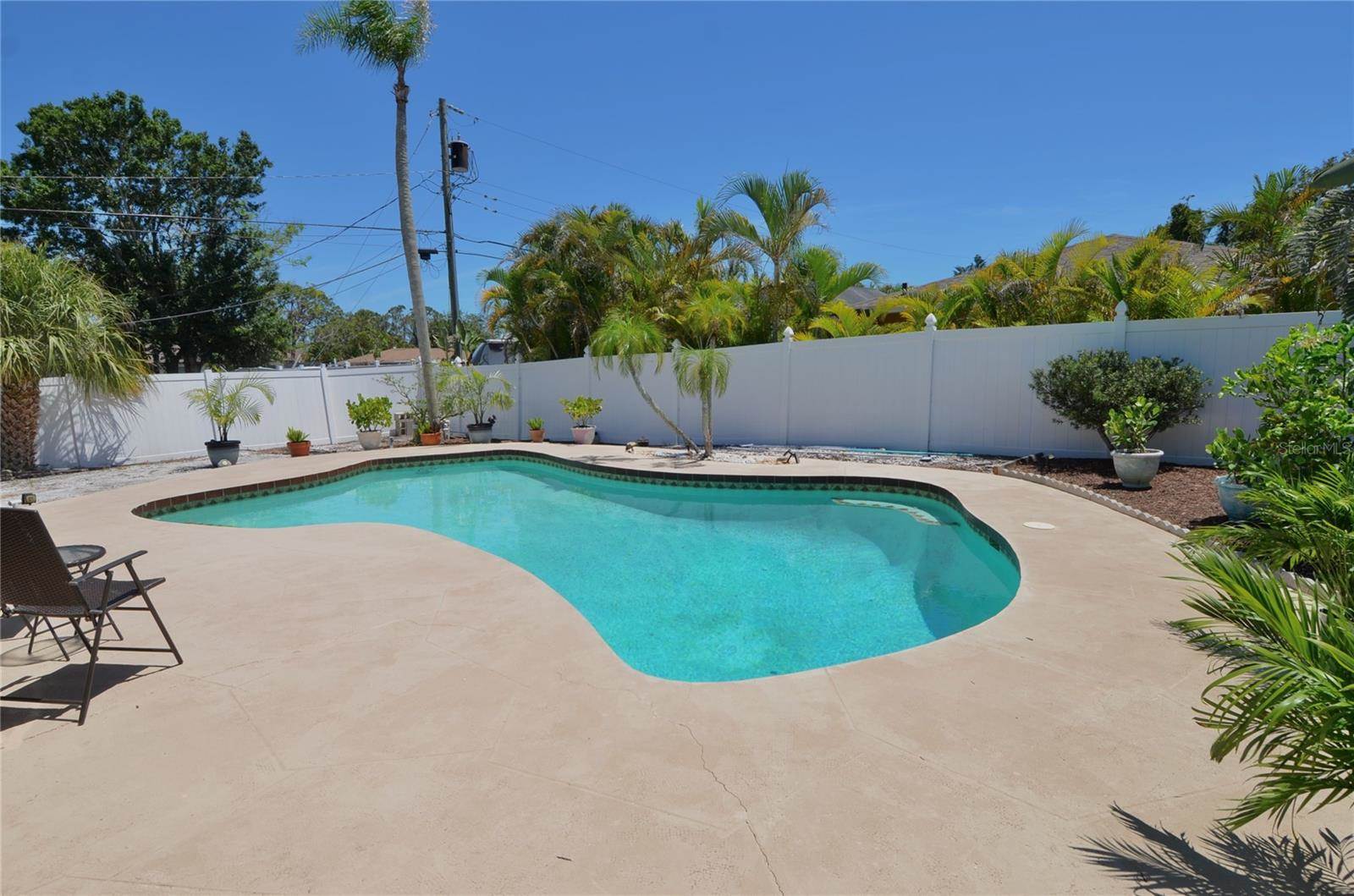 1203 Hudson Road, Venice, FL 34293