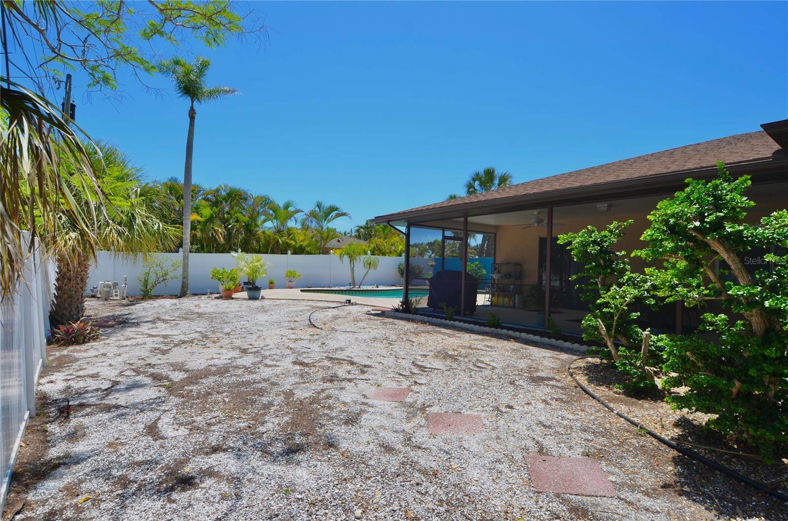 1203 Hudson Road, Venice, FL 34293