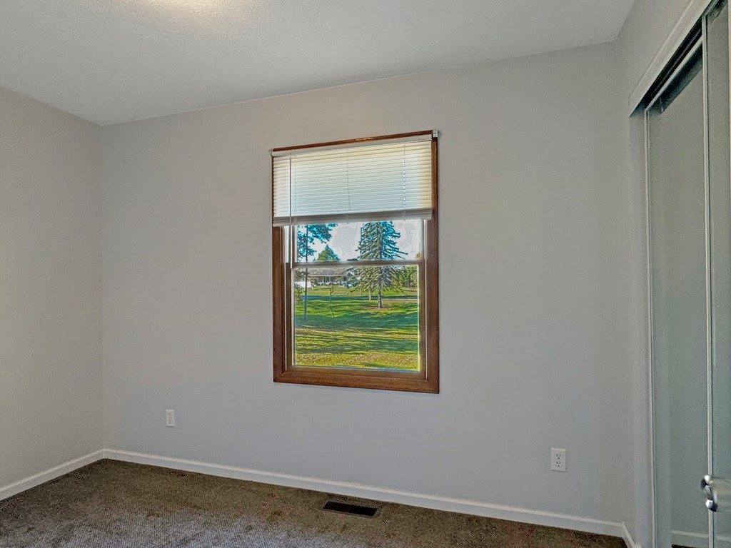 1020 Chew Rd, Mansfield, OH 44903