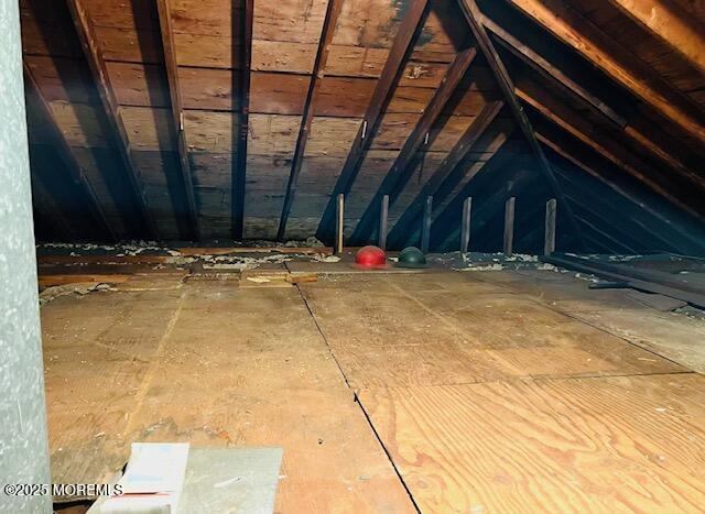 15 Mount Logan Lane, Toms River, NJ 08753