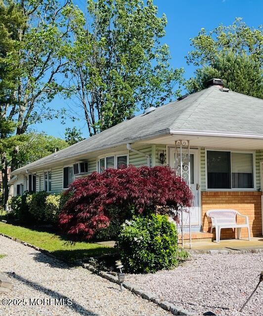 15 Mount Logan Lane, Toms River, NJ 08753